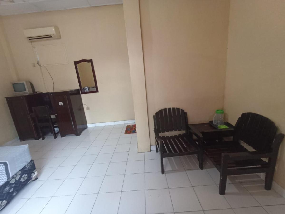 Hotel Redante 1 Baturaja  Екстериор снимка