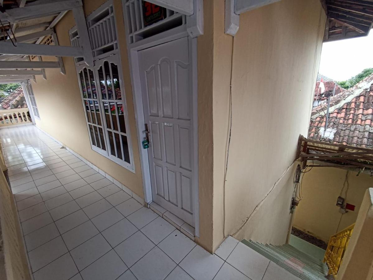 Hotel Redante 1 Baturaja  Екстериор снимка